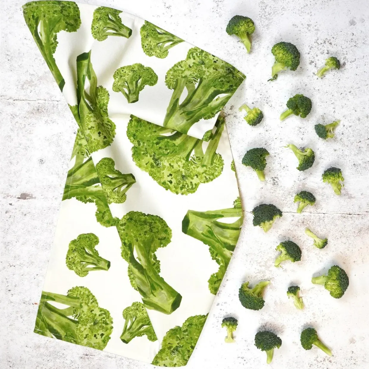 Broccoli Tea Towel By Corinne Alexander